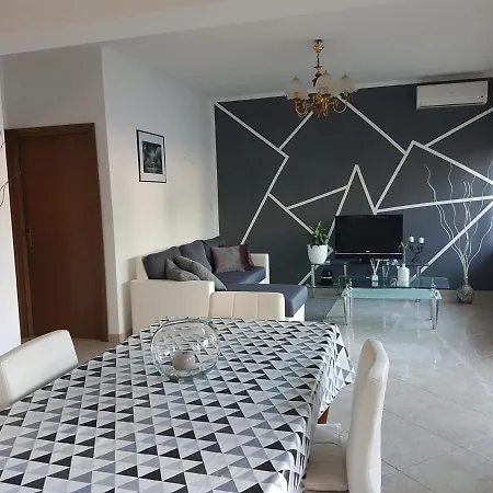 Alda Apartment Pula