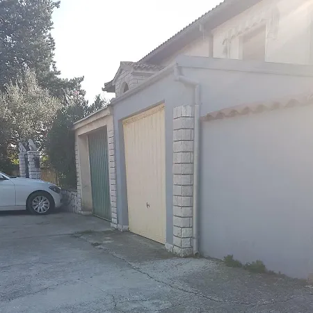Alda Apartment